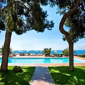 Отель Grand Baia